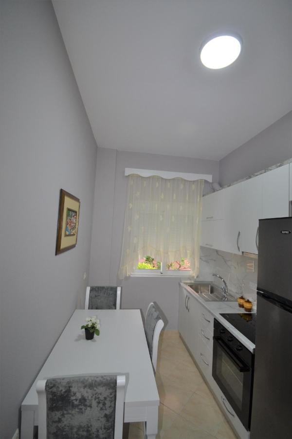 Little Cozy Apartment 1 Saranda Kültér fotó